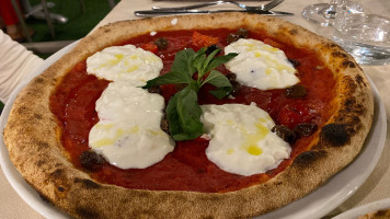 Gourmet Pizza E Cucina food